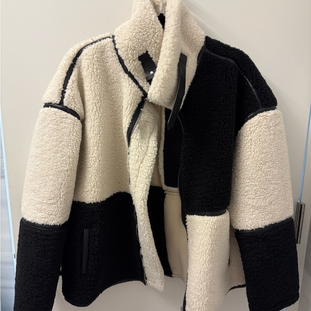 Elan Black and Cream Teddy Jacket